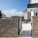 Bella Βίλα