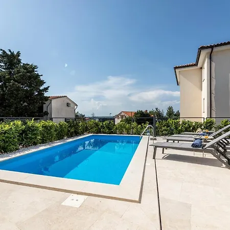 Bella Villa